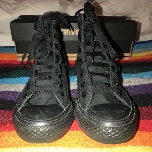 HIGH TOP CONVERSE